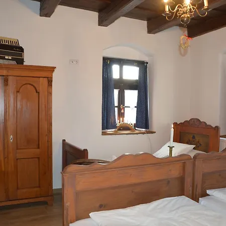 Szent Iván 4* Tata